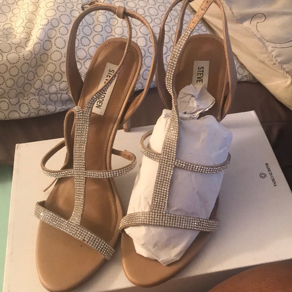 Shoes - Picture 1 of 5